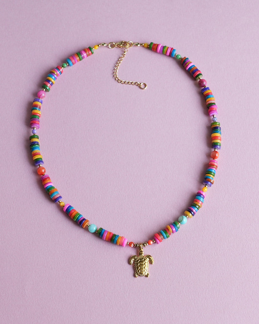 chokery Kolorowy naszyjnik z żółwikiem