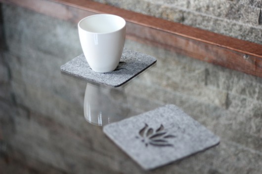 Podkładki filc. małe z Tulipanem Szare- 4 szt. Kaszubski Design