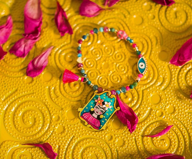 bransoletki - inne Bransoletka handmade z Fridą Kahlo i kamieniami naturalnymi