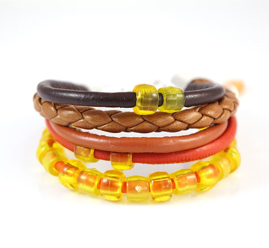 bransoletki na sznurku Bransoletka - Brązowa, żółta - koraliki