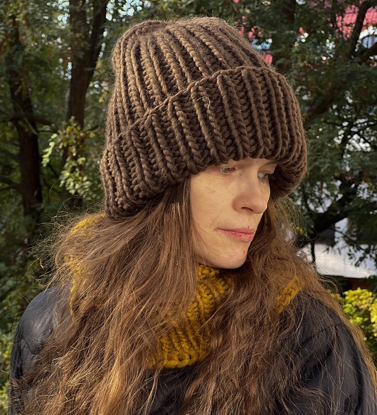 czapki damskie Zimowa czapka z wełny peruwiańskiej Lumi ciemne khaki