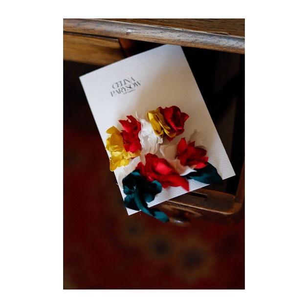 spinki i klamry do włosów Zestaw spinek z jedwabiu