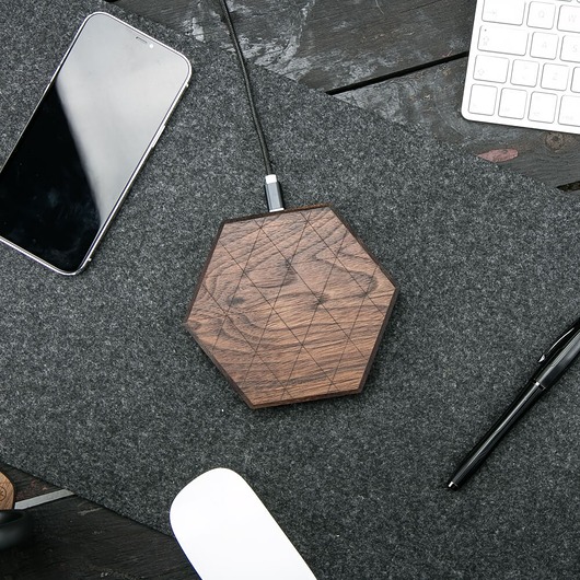 meble - inne ŁADOWARKA INDUKCYJNA SLIM HEXAGON QI 15W ORZECH