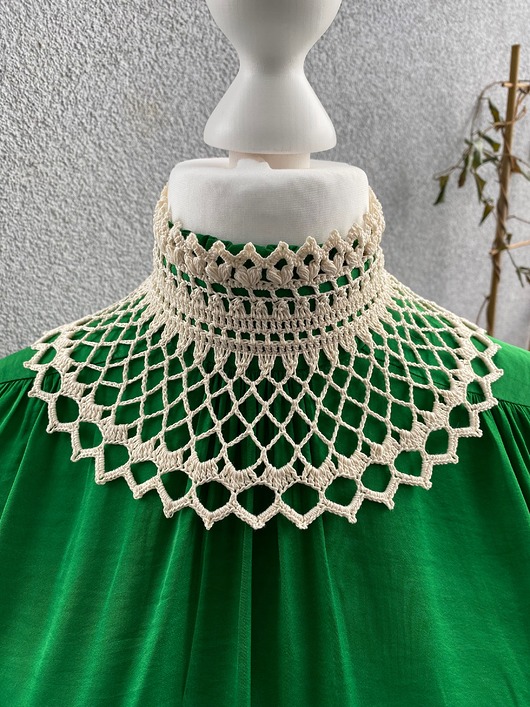 kolie Naszyjnik koronkowy retro kremowy