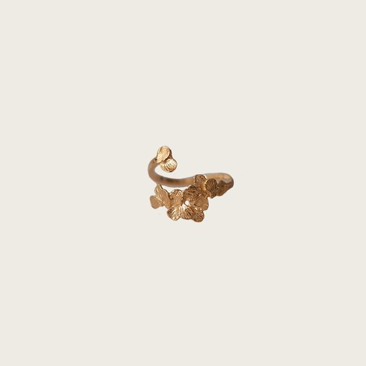 Delikatny złoty pierścionek- Jabłonka KOS jewellery