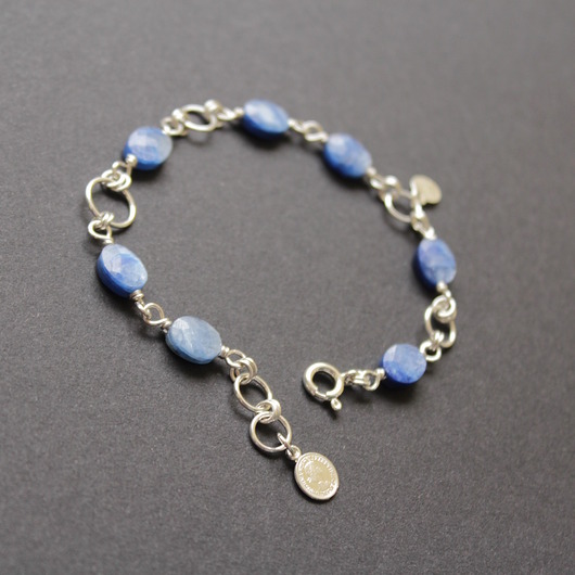 bransoletki z kamieni naturalnych Bransoletka Kyanit