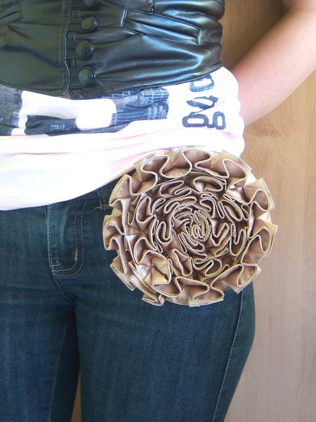 Broszka-rzeźba 13 cm (złota) YULIYA BABICH