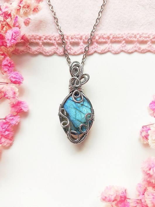 wisiory Naszyjnik Labradoryt Niebieski stal chirurgiczna wisiorek handmade wirewrapping