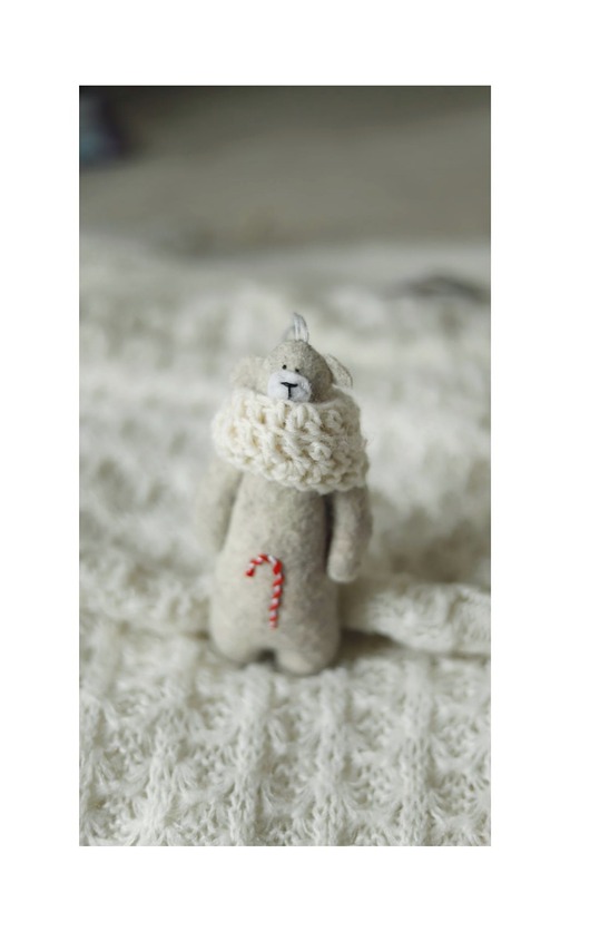 dekoracje świąteczne Zawieszka miś w szaliku, na choinkę/ do torebki