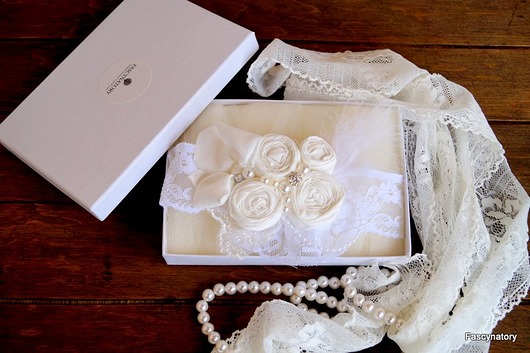 Podwiązka ślubna   w stylu Vintage Bridesline
