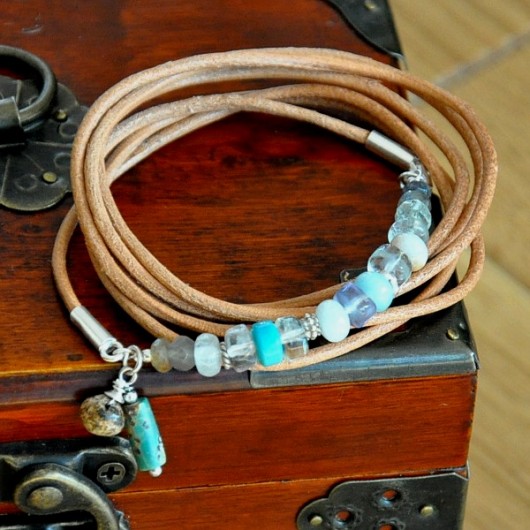 boho skóra i błękit - bransoleta zawijana bawangarda