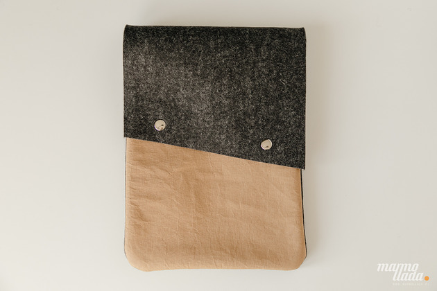 etui na laptopa Marmollada - etui filcowe MACBOOK 13" grafit + B