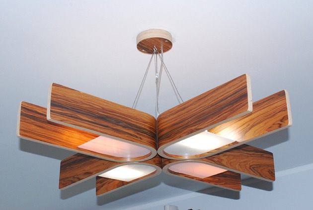 lampy wiszące Lampa fornirowana z naturalnym wyrazem drewna