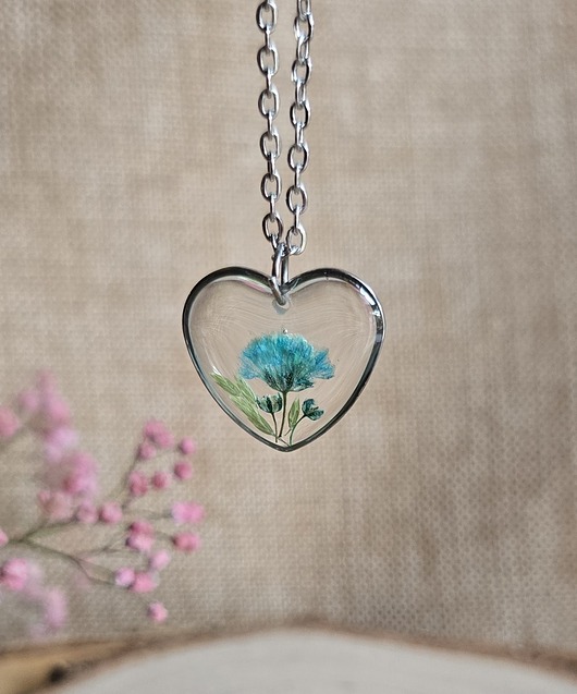 wisiory Srebrny wisiorek kwiaty serce serduszko niebieskie kwiaty