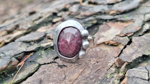 pierścionki - różne Rubin - pierścionek regulowany