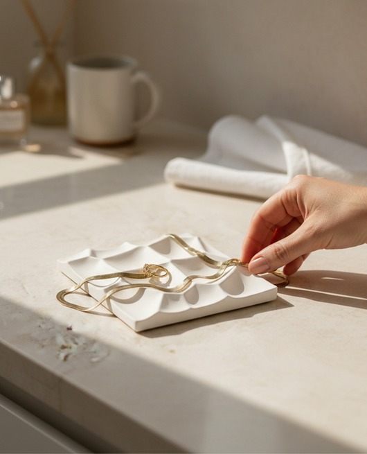 pojemniki na biżuterię Gipsowa podstawka na biżyterię