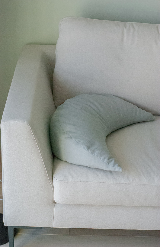 poduszki z łuską Poduszka Księżycowa WellB -Błękitny popiół