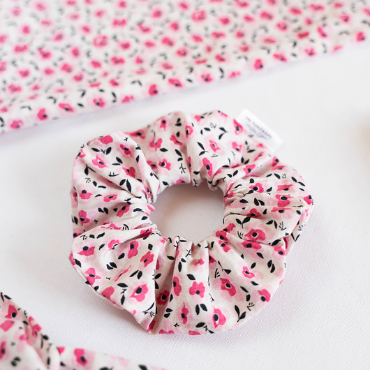 gumki do włosów Scrunchie/frotka RÓŻOWE KWIATUSZKI