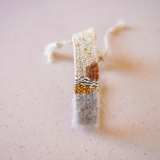 bransoletki na sznurku Bransoletka tkana na krośnie, w stylu marino