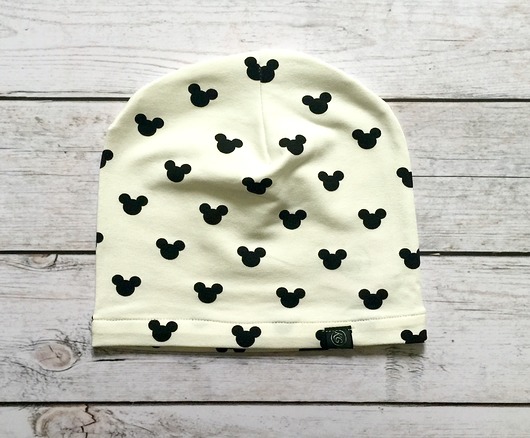 Cienka czapka z dresówki  KG Handmade