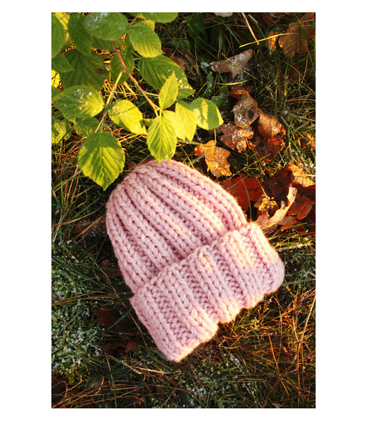 czapki damskie Czapka  beanie z wełną pudrowy róż