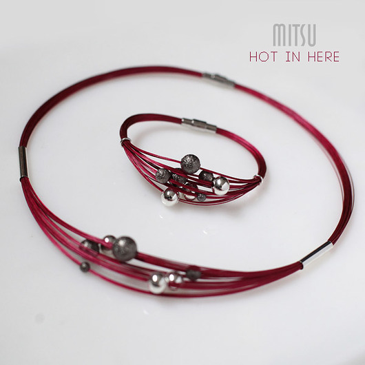 Komplet Hot in here  Mitsu