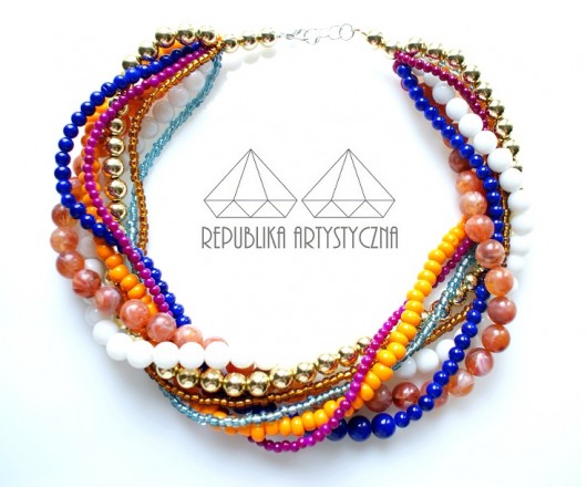 Golden glam Republika jewelry