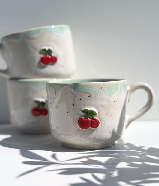 kubki Kubek ceramiczny wisienka
