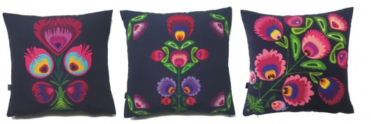 Trzy poduszki folk Gaul Designs