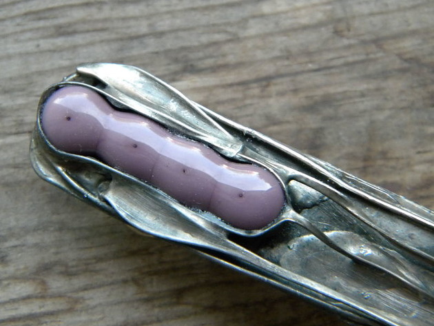 fioletowa pałka -  klamra do włosów Beata Trotter