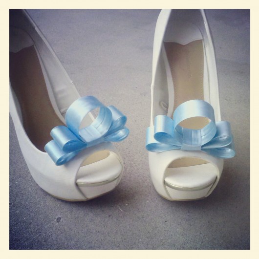 Kokardy Baby Blue Extravaganza - klipsy do butów Coquet