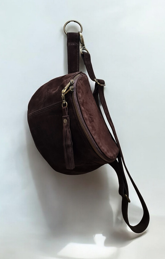 saszetka nerka Duża nerka, saszetka, czekoladowa. Zamszowa nerka