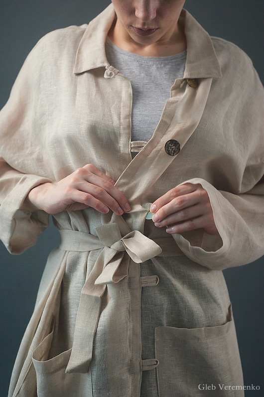 płaszcze damskie Płaszcz z siatki lnianej w kolorze naturalnym beżowym