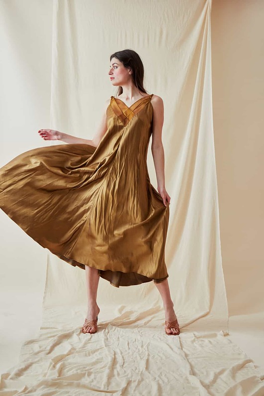sukienki midi damskie Sukienka na imprezę RHODES Gold