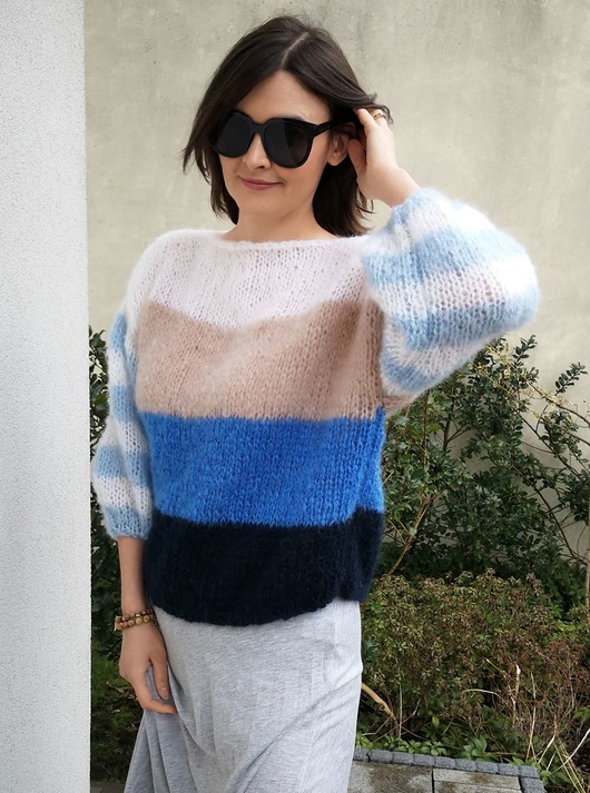 swetry damskie  Sweter Blue Stripes