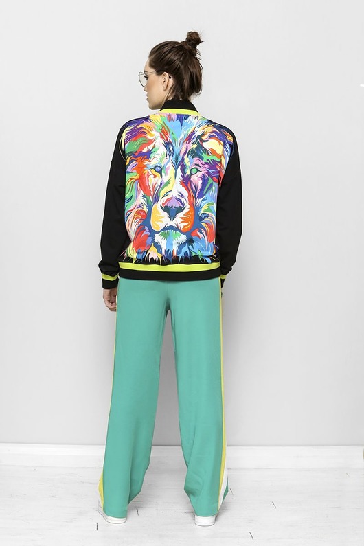 bluza bez kaptura damska Czarna bomberka z lwem