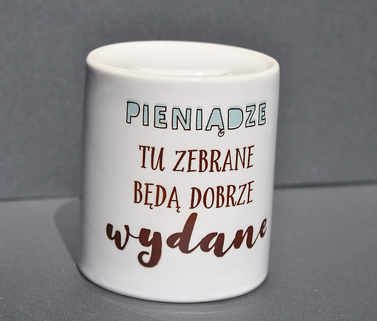 Pieniądze tu zebrane będą .., skarbonka Sowia Aleja