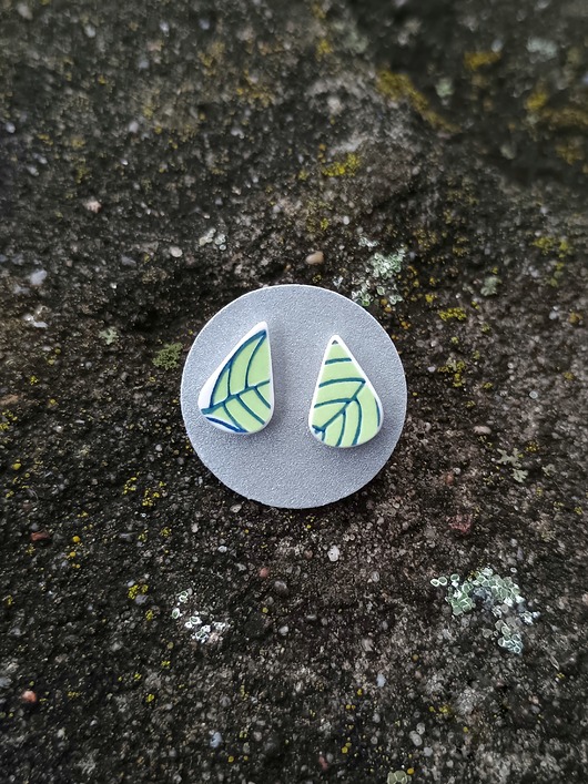 kolczyki ceramiczne Kolczyki ceramiczne w listki