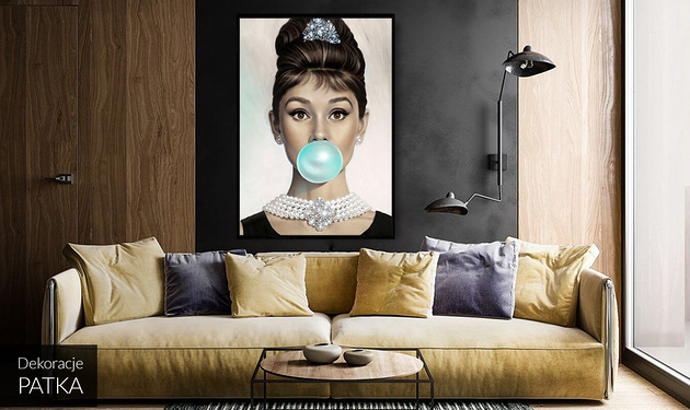 grafiki i ilustracje Audrey Hepburn WITH BUBBLE GUM - dekoracja