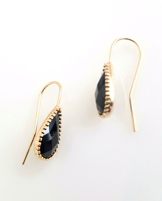 kolczyki pozłacane Kolczyki pozłacane Gold and Black Drop