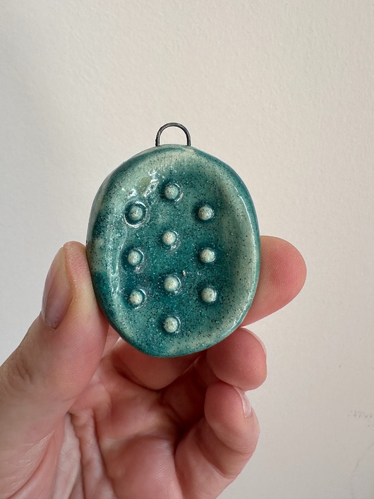akcesoria różne Kamień antystresowy, worry stone, gładzik, kciukowiec