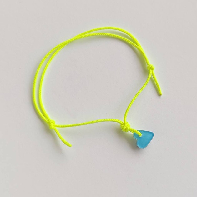 bransoletki na sznurku Serduszko  bransoletka