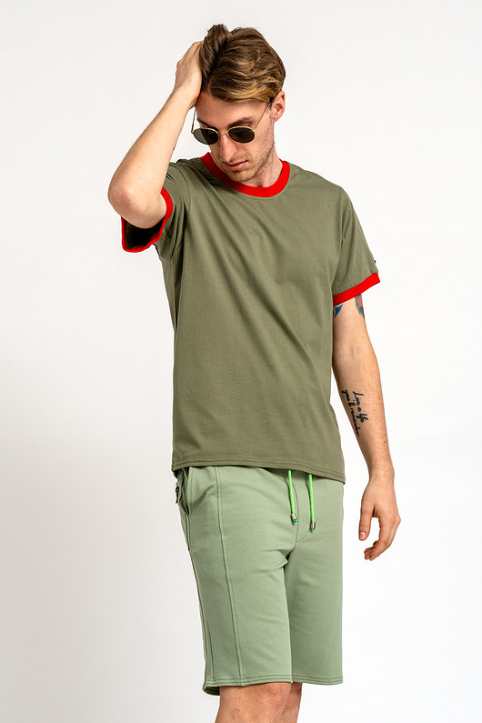 t-shirty męskie T-shirt męski gładki  z czerwonym ściągaczem "BENJAMIN" zielony