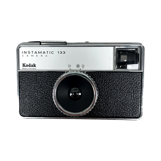 akcesoria różne Niemiecki Aparat KODAK INSTAMATIC 133 z Etui Lata 60. Sprawny Mechanicznie