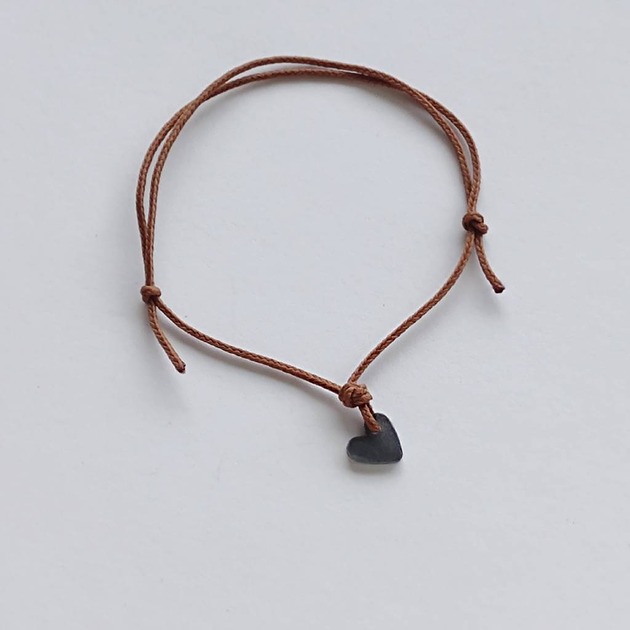 bransoletki na sznurku Serduszko  bransoletka