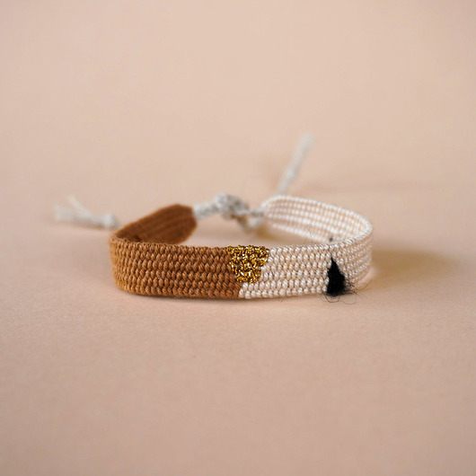 bransoletki na sznurku Wąska bransoletka handmade na sznureczku