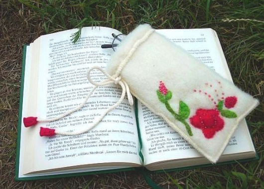 Ludowe Etui na Okulary / Komórkę z Wełny hana me
