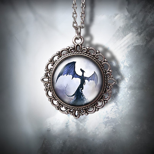 wisiory Medalion - Smok cienia - romantyczny