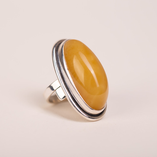 pierścionki srebrne Pierścionek bursztyn bałtycki owalny