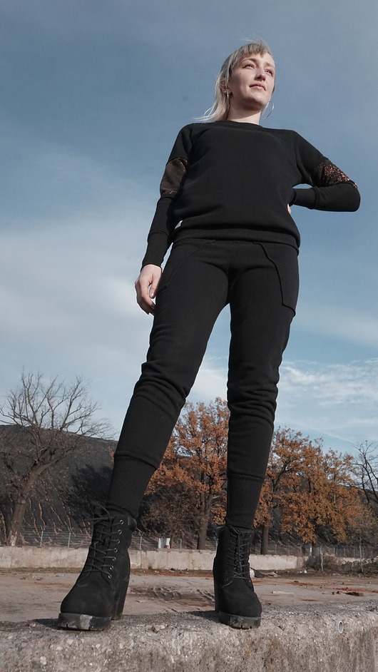 Spodnie bawełniane z kieszeniami TeoWear